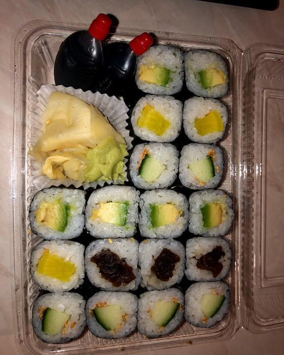 Lucky Sushi